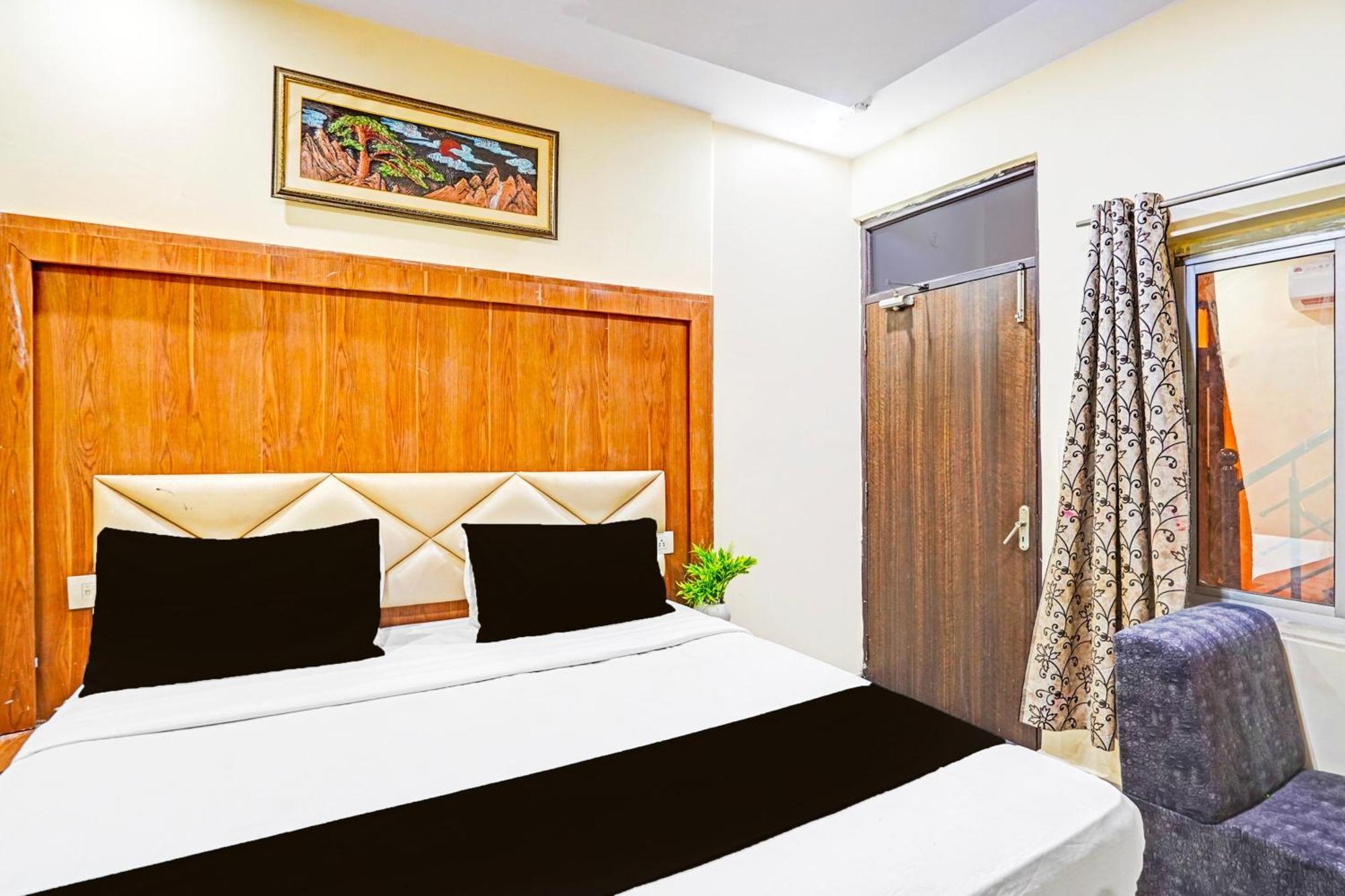 Super Hotel O Charbagh Formerly Khalsa Inn Lucknow Eksteriør bilde