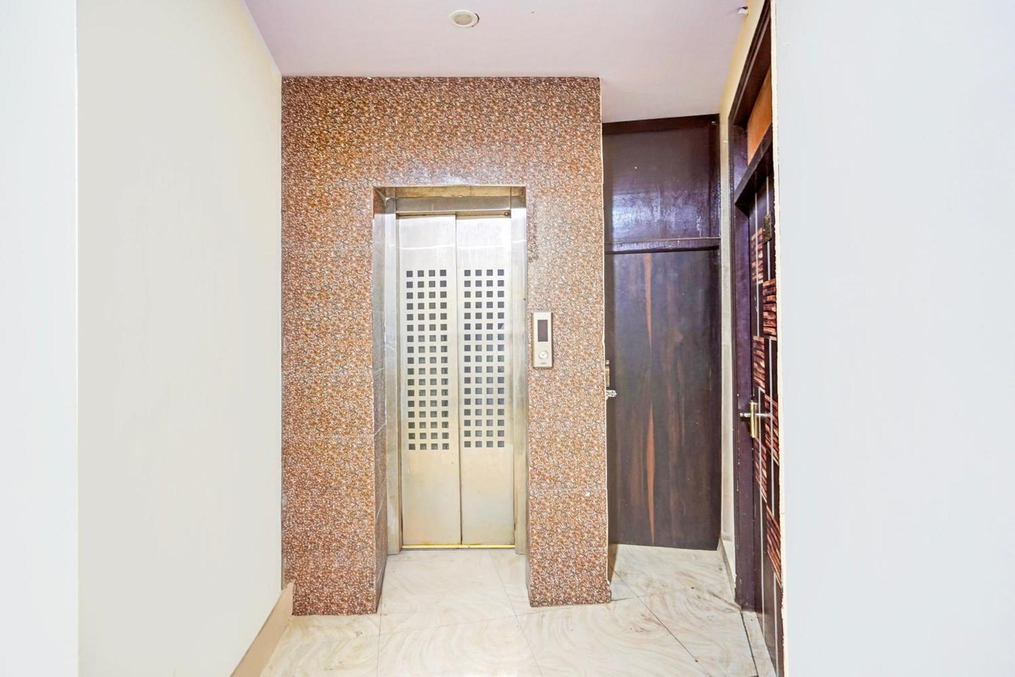 Super Hotel O Charbagh Formerly Khalsa Inn Lucknow Eksteriør bilde